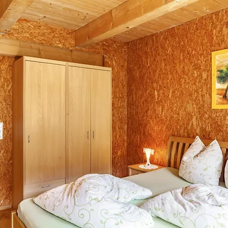 Trucks Huette בית נופש